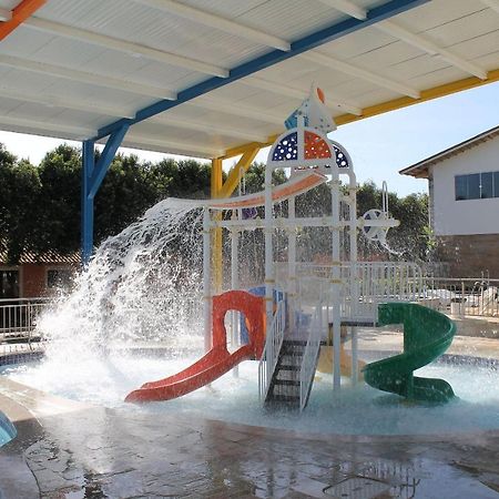 Diroma Fiori Διαμέρισμα Caldas Novas Εξωτερικό φωτογραφία